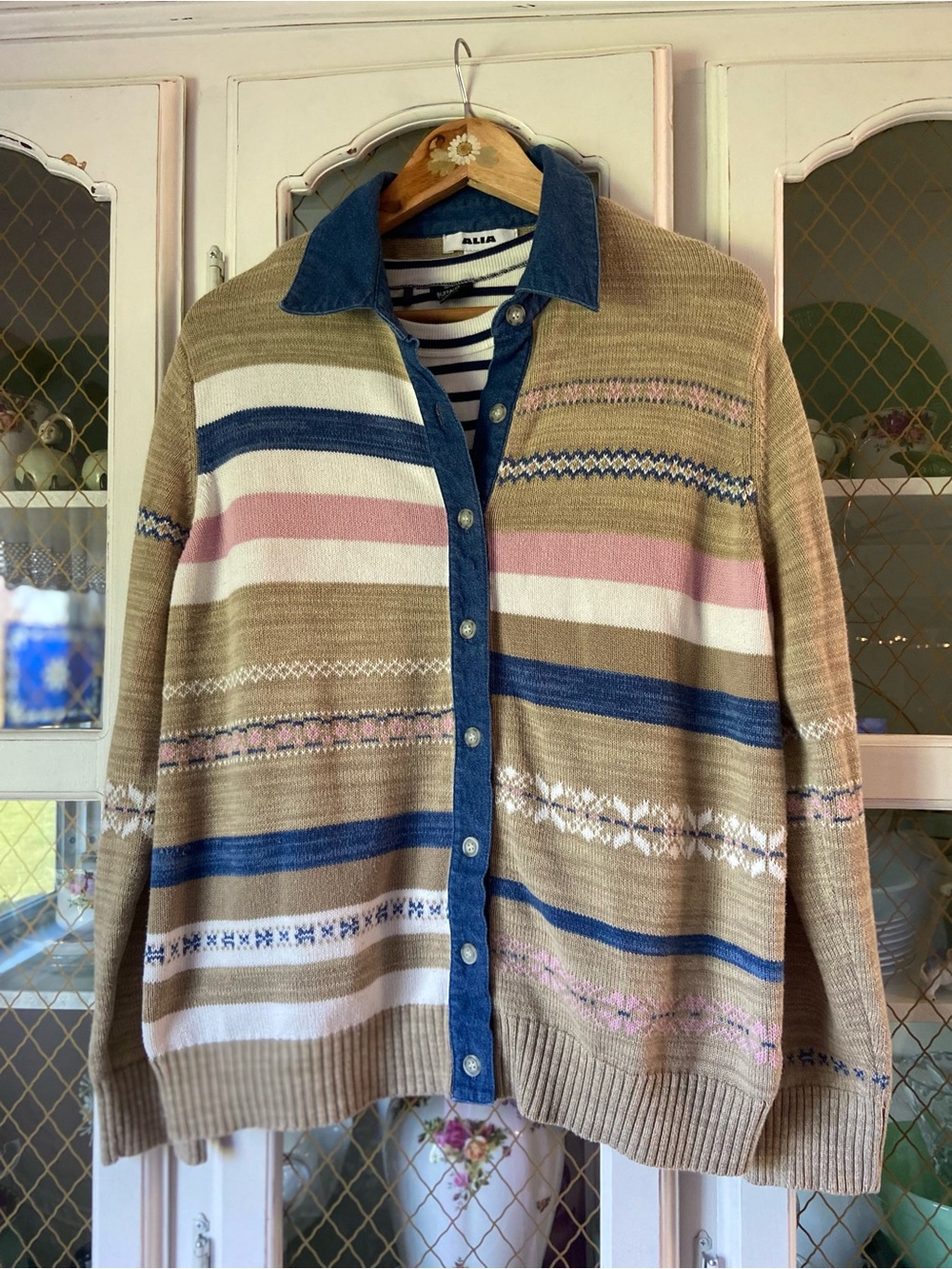 Alia Stripe Denim Trim Knit Button Front Beige Blue Pink GUC Mixed Media